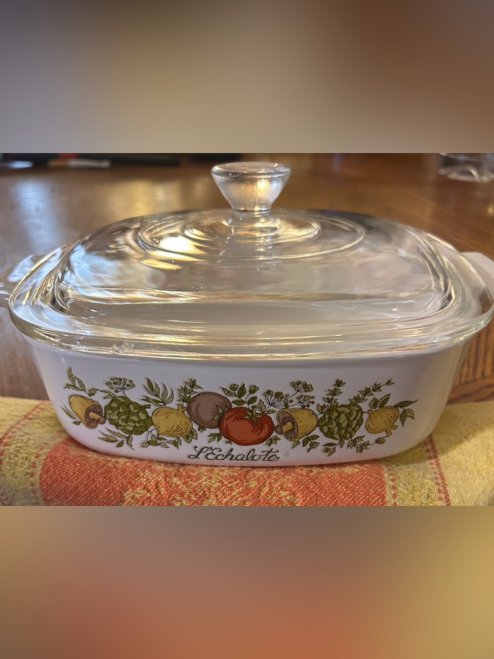 Corning Ware Spice O' Life L'Echalote Casserole Dish with Lid, 1 Quart